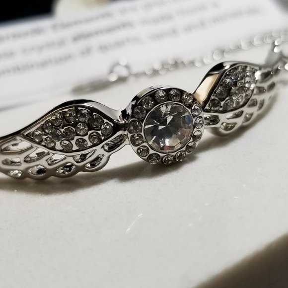 Angel Wings Design Bracelet Friendship Gift ideas Monday Noon New Old Stock - Picture 2 of 15